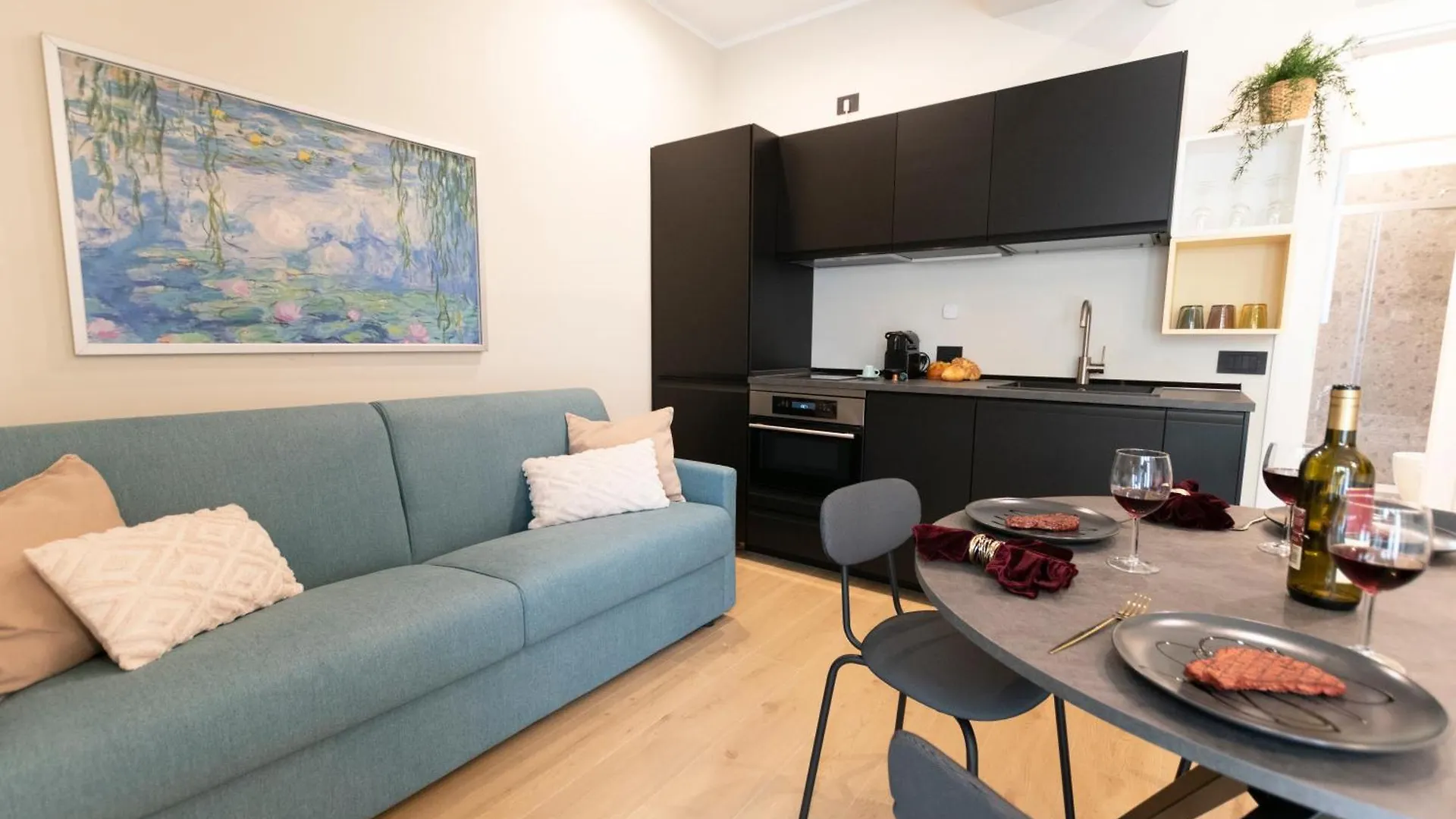 Ihost Luxury -Free Parking- Plana 9 Apartment Milan 0*,  Italy