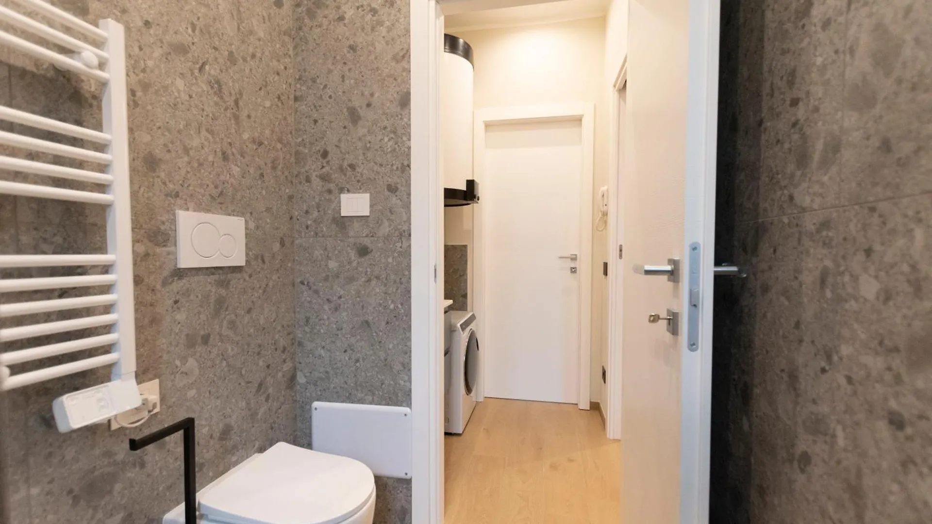 Ihost Luxury -Free Parking- Plana 9 Apartment Milan Italy